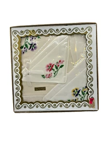 3 Vtg Ladies Handkerchiefs NIB Embroidered Floral Designs Boxed Hanky NIB - Picture 1 of 7