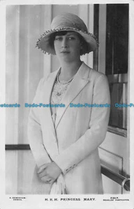 R078992 A. Debenham. H.R.H. Princess Mary. 532.K. Beagles. RP - Picture 1 of 2