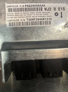 99-04 Jeep Grand Cherokee WJ KJ Airbag MODULE P68290965AA - Bild 1 von 4