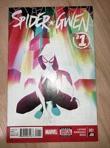 Marvel Comics Spider-Gwen #1 1st Solo Series Marvel 2015 NM/M - Picture 1 of 6