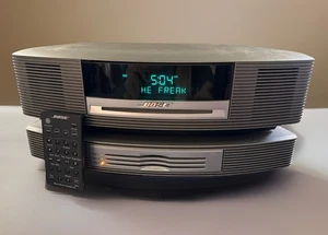 Sistema de música Bose Wave III CD AM/FM radio con cambiador de varios CD y control remoto - Imagen 1 de 6