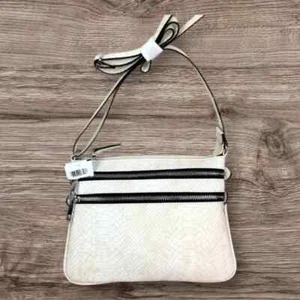 Crossbody bag NEW WITH TAG - Picture 1 of 8