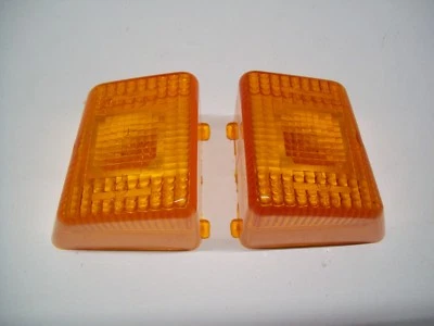 COPPIA DI PLASTICHE FRECCE DX / SX PER PEUGEOT METROPOLIS SC CEV 269/266 (NUOVO)