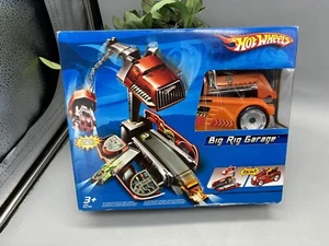 HOT WHEELS BIG RIG GARAGE Brand New Rare HTF - Picture 1 of 4
