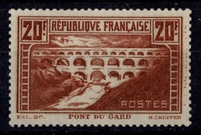 FRANCE STAMP YVERT 262b SCOTT # 253 " PONT DU GARD RED BROWN 1931 " MNH VF Y913 - Image 1 of 2