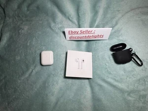 Apple AirPods (2nd Gen)  w. Wireless Charging Case - White Free Shipping - Picture 1 of 7