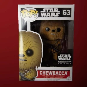 Funko Pop! Vinyl: Star Wars - Chewbacca - (Flocked) #63 Smugglers Bounty - Picture 1 of 6