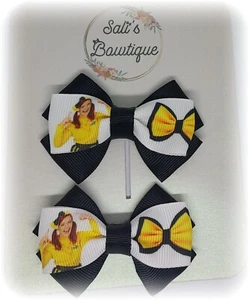 Emma Wiggle Hair Bow Hair Clip. - Picture 1 of 1