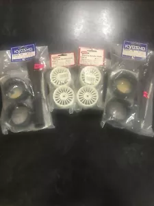 NEW KYOSHO SUPER 10 VINTAGE 92546 SPOKE WHEELS & K ZERO SLICKS TYRES FIT TGX TGR - Picture 1 of 5