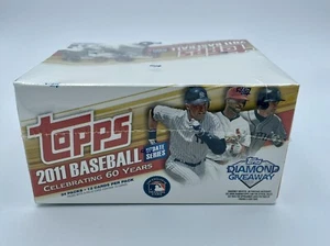 2011 Topps Update 24 Pack Sealed Retail Box Mike Trout Rookie #US175 - Picture 1 of 4