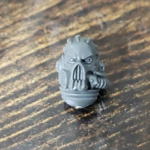 Warhammer 40k CSM Khorne Berzerkers Set Bits 137. Berzerker Head With Rebreather - Picture 1 of 1