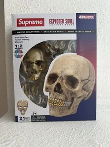 Supreme 4D Model Human Exploded Skull with Gold Grill FW23 NEW *SEALED* - Bild 1 von 4
