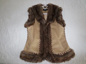 Ladies Zippered MONTANACO Faux Fur/Faux Suede TAN VEST JACKET w/Pockets - Size S - Picture 1 of 8