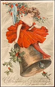 Schöne Tänzerin im roten Kleid schwingt auf großer Glocke ~ Schmucker Weihnachtspostkarte - Bild 1 von 2