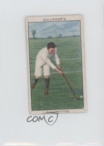 1912 Gallaher Sports Series Tobacco Hockey (Field) Passing #67