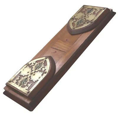 Un sustancial soporte de libro gótico antiguo de doble apertura de escritorio deslizante siglo XIX Foto 1 de 4