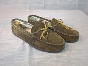 Minnetonka Mokassin Flor gefüttert Hardsole Hausschuhe Herren Gr. 13W Braun 3908W - Bild 1 von 9