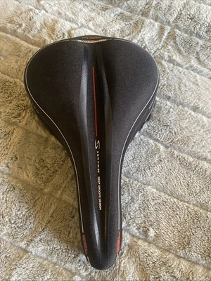 Asiento de bicicleta cómodo SERFAS REACTIVE GEL DEEP GROOVE Foto 1 de 4