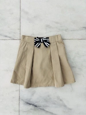 Uniforme Tostado Francés Niñas Skort Detalle Lazo Beige Plisado Juvenil Talla 5 Foto 1 de 4