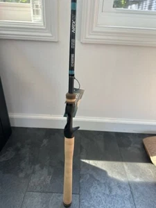 G. Loomis NRX+ 904C MBR 7'6" Heavy Fast Casting Rod NWTs - Picture 1 of 2