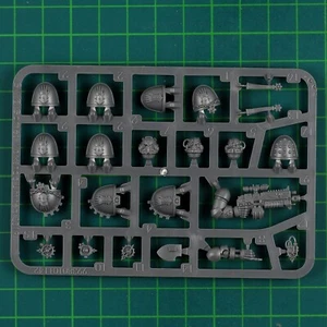 Mejoras: Iron Hands Primaris Space Marines #12206 Warhammer 40.000 - Imagen 1 de 1