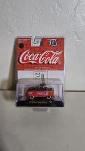 M2 MACHINES 1962 VW MICROBUS DELUXE USA MODEL CHASE 1/750 - Picture 1 of 1
