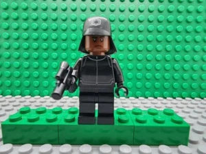 Lego Minifigure First Order Crew Member, Officer Sumistu, Star Wars 75132 sw0694 - Picture 1 of 2