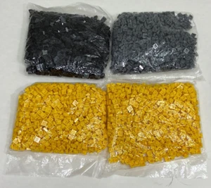 LEGO 1 x 1 Bolsas de Plato del Set 40179 x2 Amarillo x 1 Negro y x1 Gris Azulado Oscuro - Imagen 1 de 9