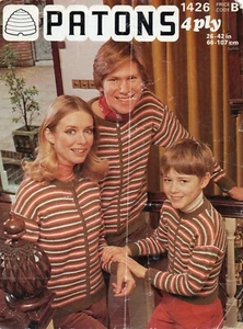 ~ Patrón de tejido vintage 1977 patones para chaquetas retro familiares con cremallera ~ Nota ~ - Imagen 1 de 2