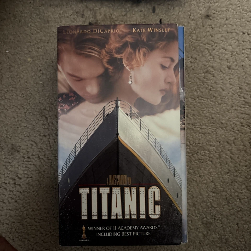 Titanic 1998 VHS 2-Tape Set - Image 1 of 1