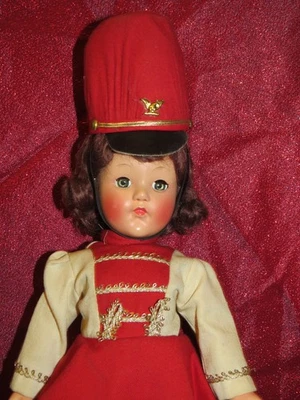 Muñeca Majorette Pequeña Dama Effanbee De Colección Composición Años 40 SIN Locura Casi Nueva 18" Foto 1 de 4