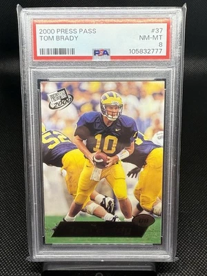 Press Pass 2000 - Tom Brady #37 (RC) plateado PSA 8 casi nuevo/como nuevo losa fresca Foto 1 de 2