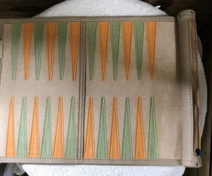 Backgammon Leder Roll Up Reisespiel hellbraun orange grün mit Reißverschluss Etui NEU - Bild 1 von 5