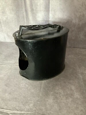 Caja de brillo de zapatos de hojalata DURALITE MFG de colección (Jos Rosen & Sons) Foto 1 de 4