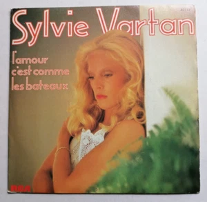 SYLVIE VARTAN L'amour c'est comme les bateaux 7" 45T RCA 42117 vynil comme neuf - Picture 1 of 2