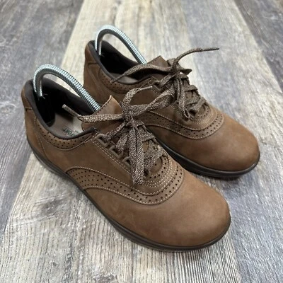 SAS Walk Easy Brown Leather Women's Size 8 N Comfort Walking Shoes Lace Up MINT! - Image 1 of 4