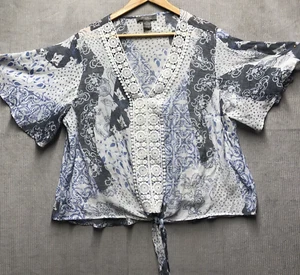 Olivia & Martin Blouse Size 1X V Neck Lace Tie Front - Picture 1 of 10