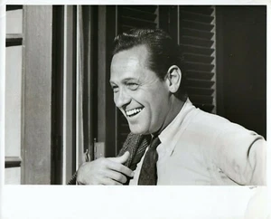 Rara foto originale William Holden Bob Willoughby timbrata e firmata 8" x 10" - Foto 1 di 2