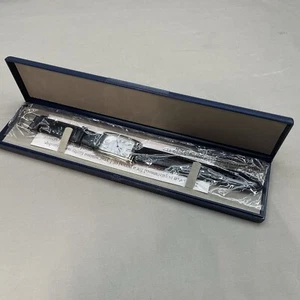 Reloj de pulsera AVANTINO rectangular de plata de ley para dama correa de cuero negro - Imagen 1 de 9