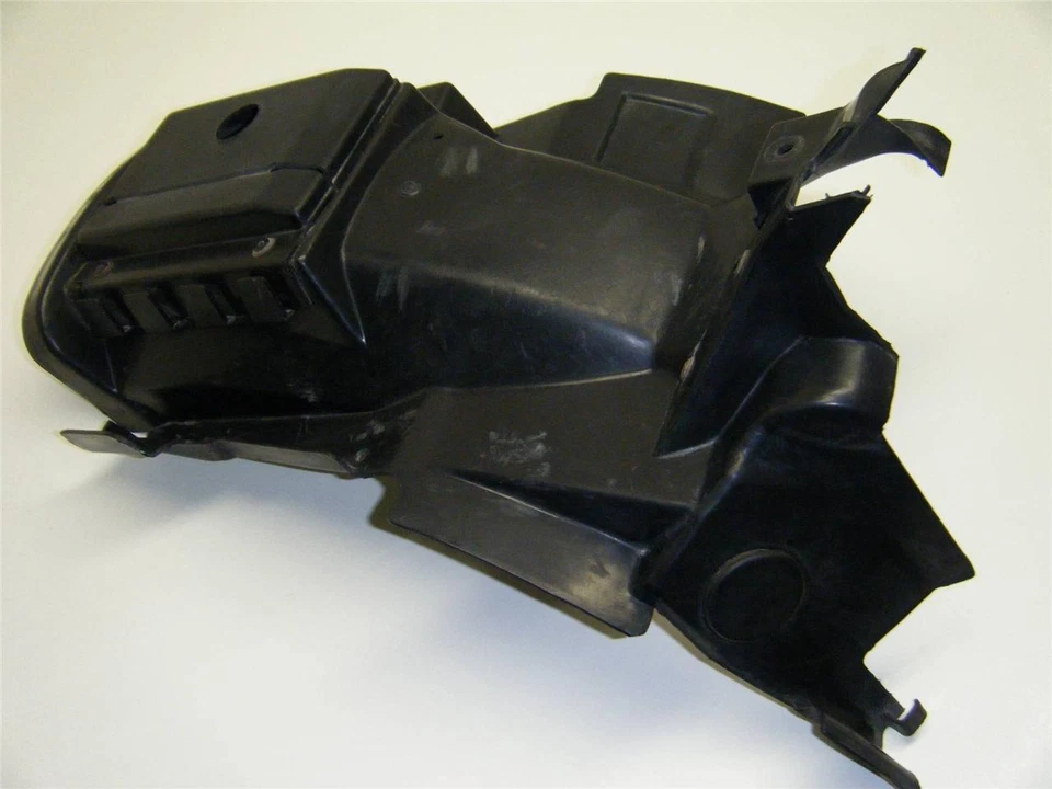 81 82 83 YAMAHA XV920 XV 920 750 XV750 VIRAGO REAR INNER FENDER MUD SPLASH GUARD - Image 1 of 1