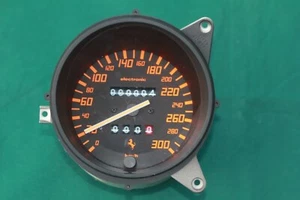 Velocímetro Ferrari 348 KM/H 134399 reemplazado por velocímetro calibre Veglia 145872 - Imagen 1 de 1