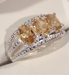 BRAZILIAN CITRINE, 2.20 CTS, 3-STONE RING SET IN 925 STERLING SILVER, SZ 8 - Picture 1 of 12