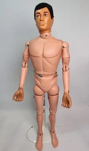 Vintage Action Man Black Flock Eagle Eyes New Gripping Hands Palitoy Original - Picture 1 of 16