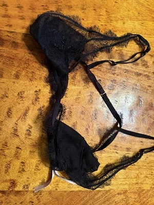 Victoria's Secret Beige Lace  Wireless Adjustable Strap Bra Sz XL A14 - Image 1 of 4