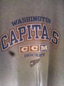 Washington Capitals Throwback CCM great condition Hockey Shirt IGNORE SPOT ! - Picture 1 of 7