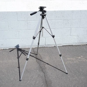 Metal Camera Tripod Aluminum Adjustable Height Stand Silver Black - Picture 1 of 12