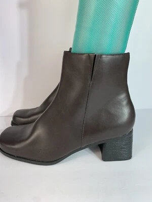 PREDICTIONS Brown Side Zip Leather Ankle Boots - SIZE 11 — 第 1/4 张图片