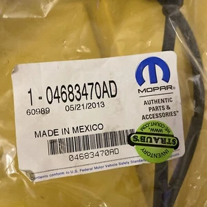 Genuine Mopar Anti-Lock Brakes Sensor Right Front 4683470AD OEM Brake Sensor - Picture 1 of 5