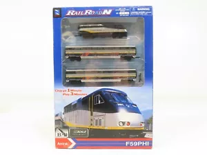 New-Ray F59PHI Railroad N 2009 Amtrak California Streamlined Diesel Train Set LN - Picture 1 of 7