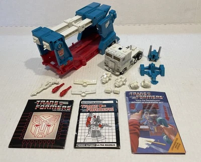 Transformers G1 Ultra Magnus винтажный 1984 резиновые шины отсутствует 2 ракеты - Изображение 1 из 4